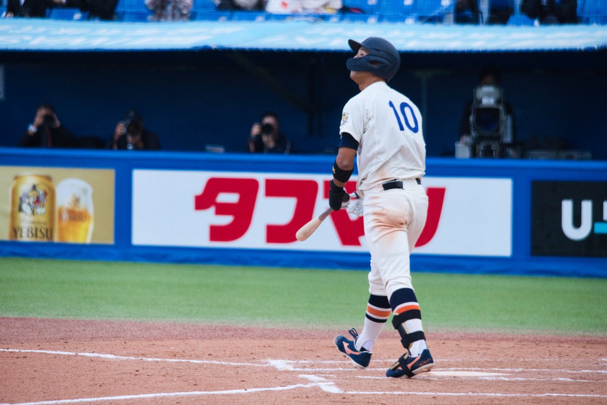 false_denkibran's tweet photo. スワローズドラフト1位　松下歩叶選手
大学生活ラストアーチは見事な確信弾！
来年からも神宮でたくさんのアーチが見れますように！

📆 2025/10/28 神宮　法政vs東大

#法政大学野球部　#松下歩叶

#東京六大学野球   #東京六大学　#TokyoBig6 #Big6 #東京六大学カメラ部 https://t.co/Tv4Ch7dXJ7