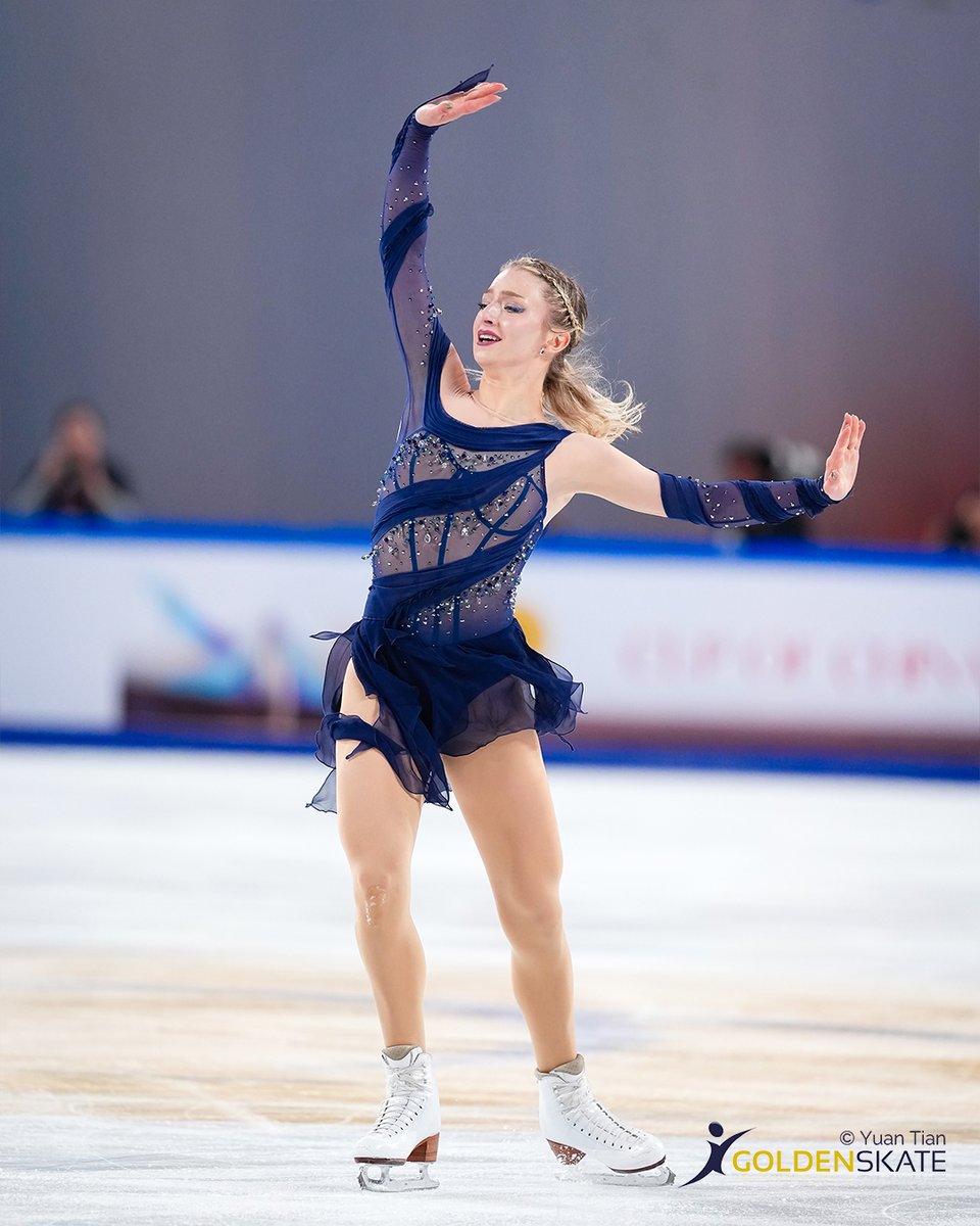 goldenskate's tweet photo. 2025 Cup of China 🇨🇳
Amber Glenn 🇺🇸
📷 @yuantianphoto
#FigureSkating #GPFigure #CupofChina #COC https://t.co/ZW0IYAPLza