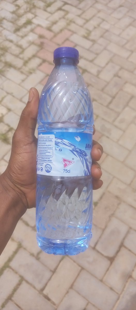 Mr_rat001's tweet image. Day 2 | Hydration challenge on @fogo
dojo
Focus sharp. Body balanced.
Every sip today reminded me that consistency creates clarity.

still holding my short position on @ambient_finance. testnet
Drink water, stay grounded, and keep building.
@eniolafaruq3 @Gambit1095117 @im_jowee