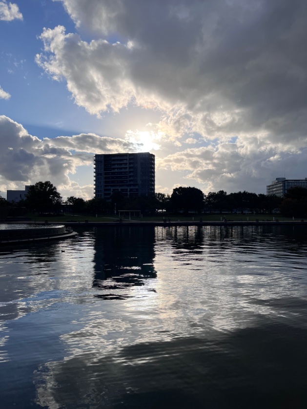 富山環水公園にて