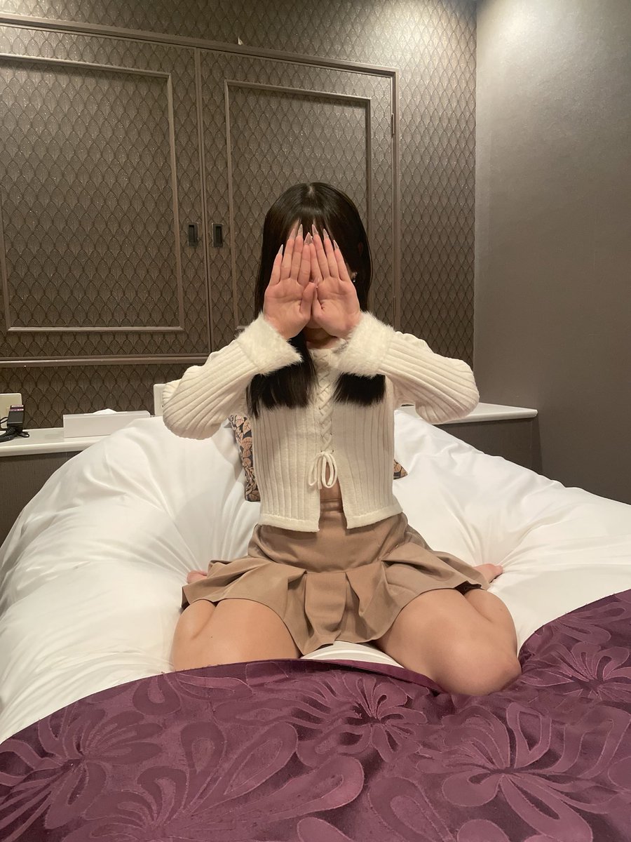 kodebu0218's tweet image. ようやく会えたうーさん♡（@f521er）
ふんわり優しい雰囲気で、お目目パッチリのスレンダー美女✨
初めましてとは思えないくらい話しやすくて、細やかな気づかいも本当に優しい🥹
可愛い笑顔にたくさん癒されました〜💕