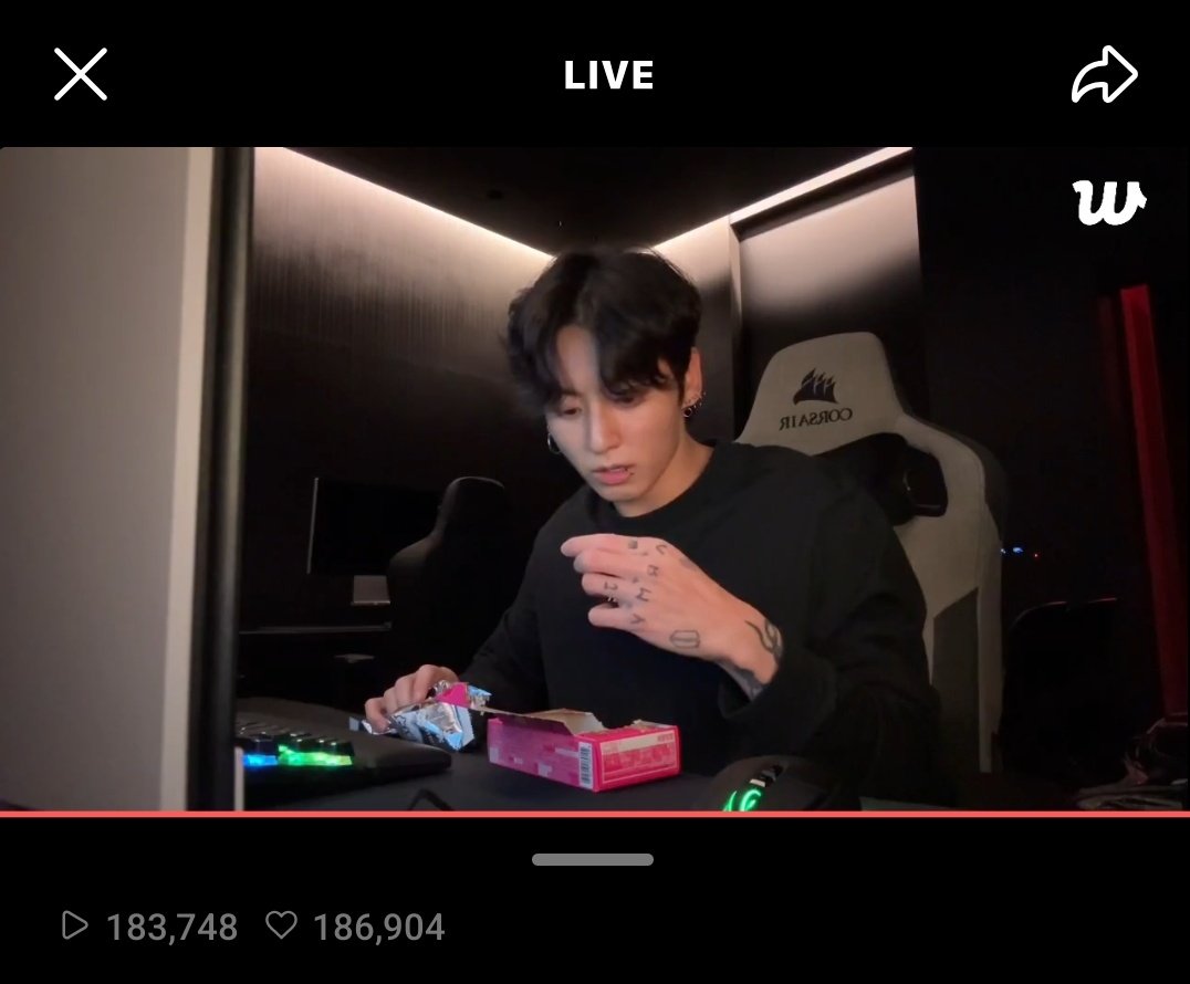 JUNGKOOK LIVE 😭
