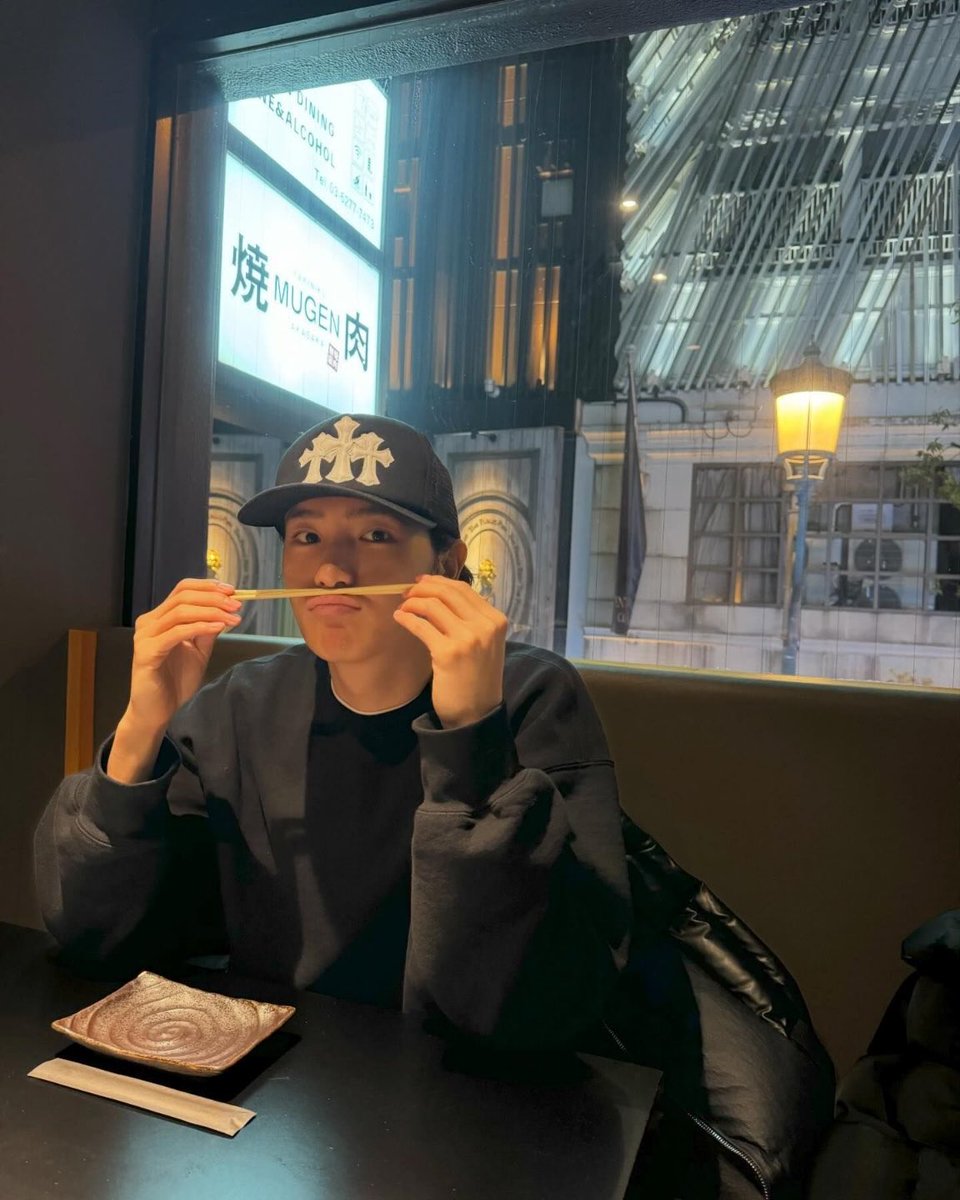 두두 tweet media