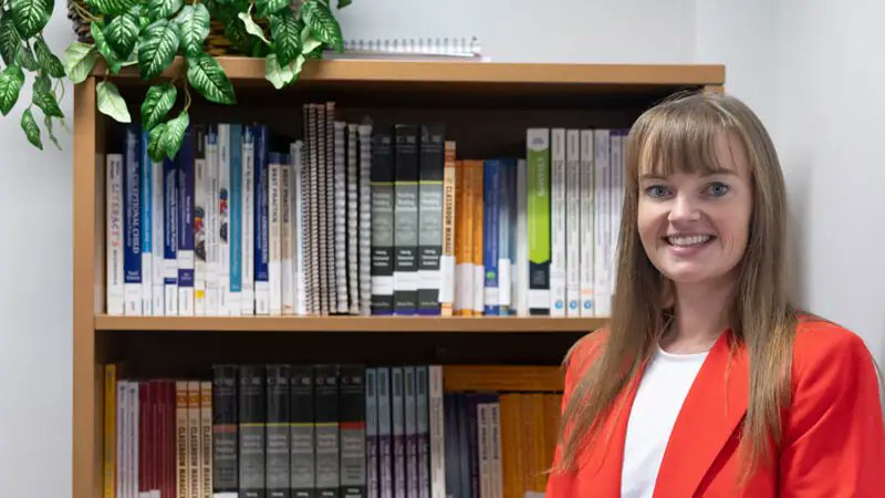 Polk State Education Program creates textbook donation initiative polk.edu/news/polk-stat…