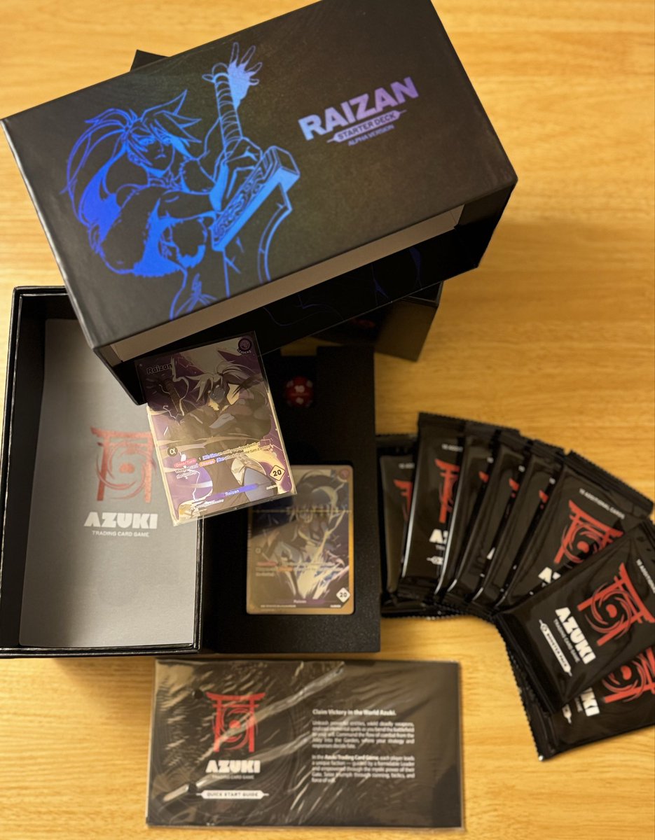 t_mattty's tweet image. I had a lot of fun opening the Azuki TCG Alpha deck booster packs ❤️

Only showing the water WAIFU pulls, even though some are common but they look amazing and also the SR’s!

No serialized Mizuki alternate art card though 😭😭😭