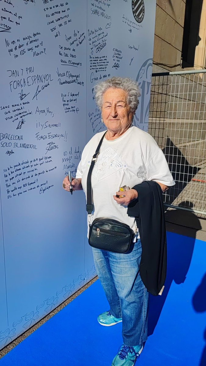 Esta REINA no podía faltar en el día de hoy 👑 #RCDE125