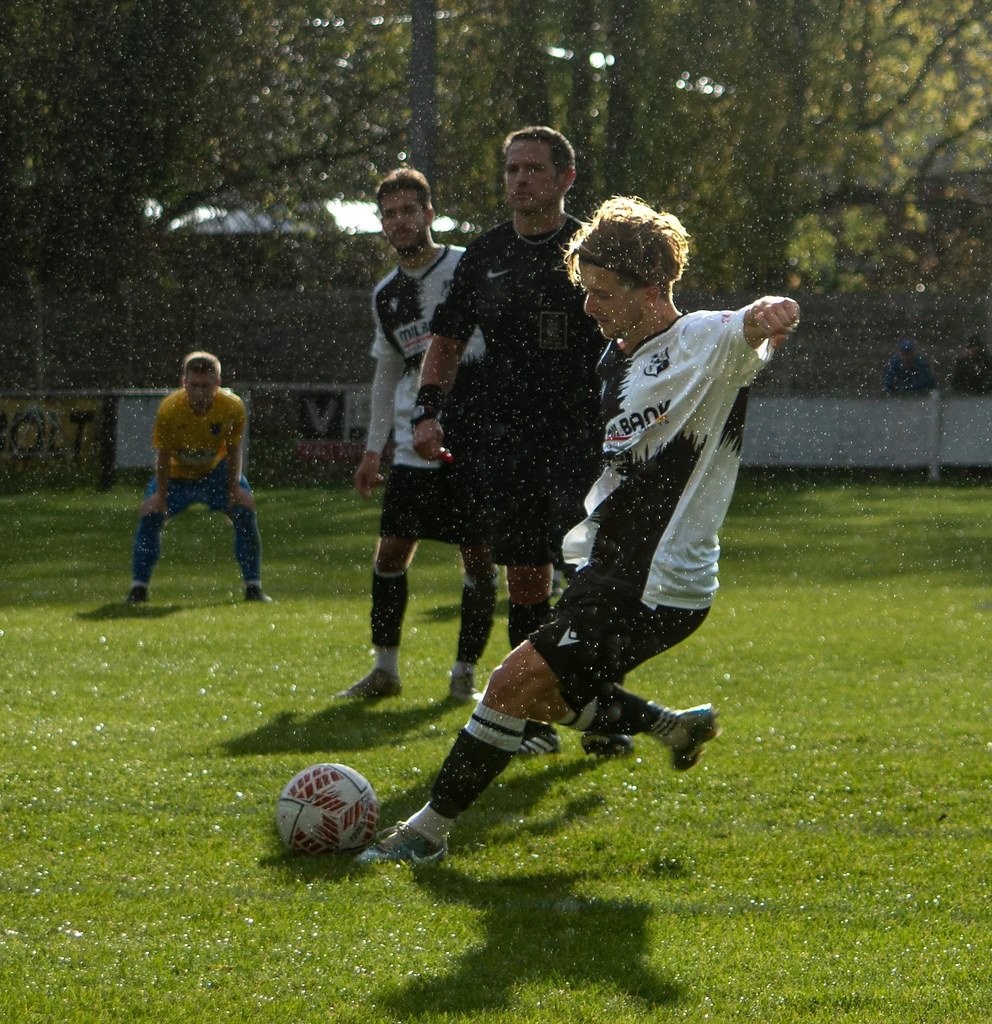 BenKHopkins tweet media