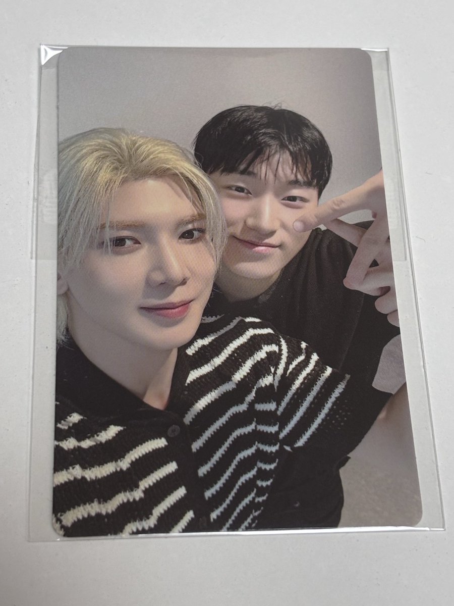 nuguseyo_2's tweet photo. 에이티즈 8room 럭드 양도합니다 

최강즈 6

https://t.co/3wVZ132GdT

hongjoong seonghwa yunho yeosang san mingi wooyoung jongho 홍중 성화 윤호 여상 최산 민기 우영 종호 에잇룸 7주년 luckydraw 에이티니링 pc poca 트레카 럭드 럭키드로우 https://t.co/oHaJA7n1v5