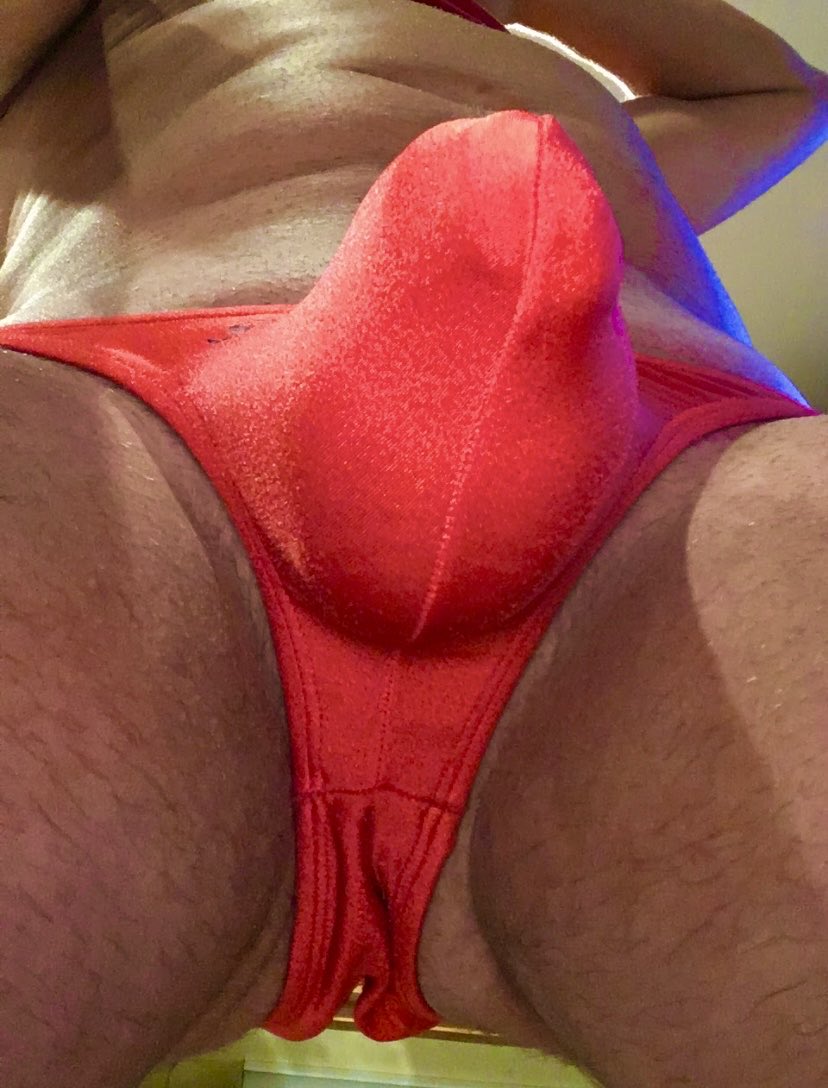 Speedoguy76 (@speedoguy76) on Twitter photo 