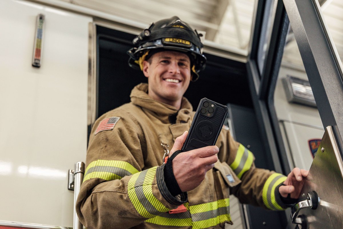 ROKFORM's tweet image. National First Responders Day is here and we want to thank you for all you do. Don’t forget — we offer a special discount for first responders! 🧡
🔗  rokform.com/pages/id-me-ve…
.
.
.
#nationalfirstrespondersday  #firstresponderdiscount #firstresponders #rokform