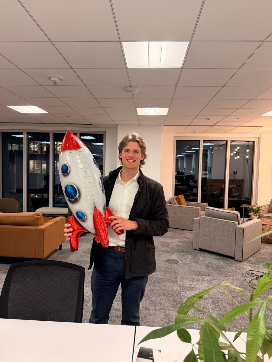 alumni_rocket's tweet image. A quick look behind the scenes at Rocket! 🚀