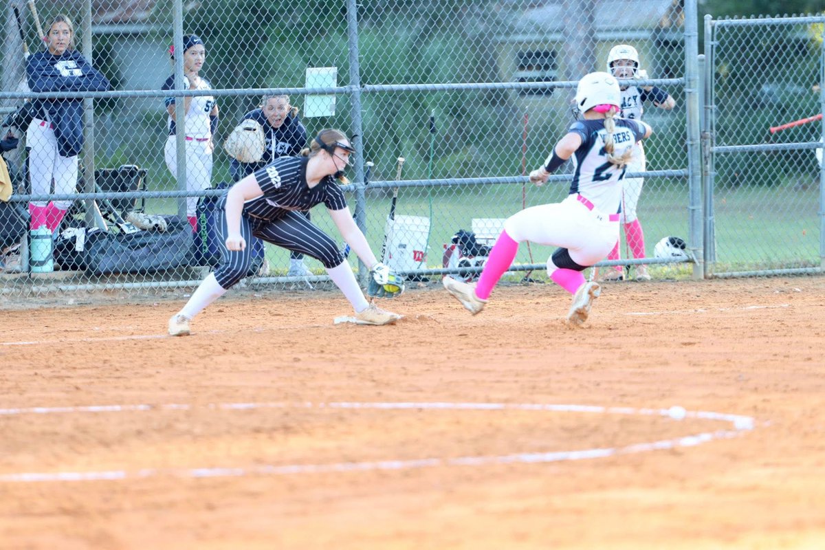 Fun weekend competing with <a href="/SoCal_2028/">So Cal Athletics 2028 Justice</a>🖤🤍 at <a href="/ray_seymour/">Ray Seymour Invitational</a>. Time to get back to work and ready for the next tourney at Veterans Tribute Showcase in 2 weeks!! <a href="/BSherSB/">Barb Sherwood</a> <a href="/ExtraInningSB/">EXTRA INNING SOFTBALL</a> <a href="/IHartFastpitch/">I❤️Fastpitch</a> <a href="/los_stuff/">Carlos Arias</a> <a href="/BrenttEads/">Brentt Eads</a> <a href="/LegacyLegendsS1/">Legacy & Legends Softball</a>