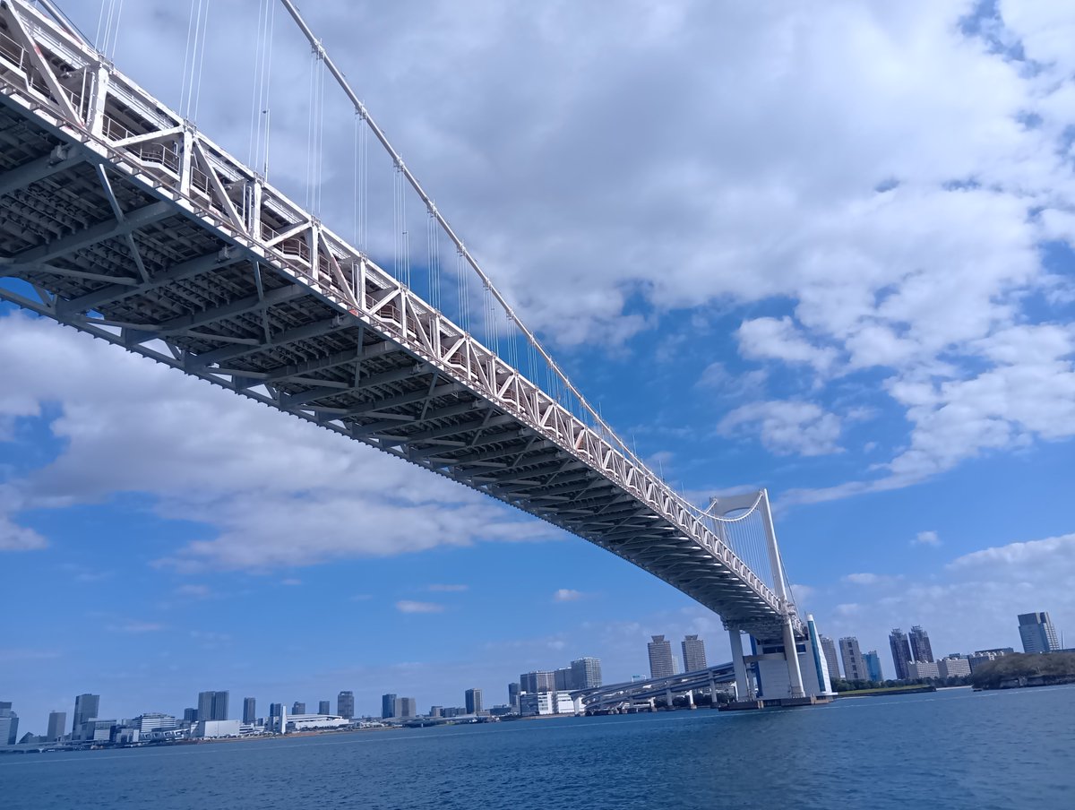 仕事合間のレインボーブリッジ