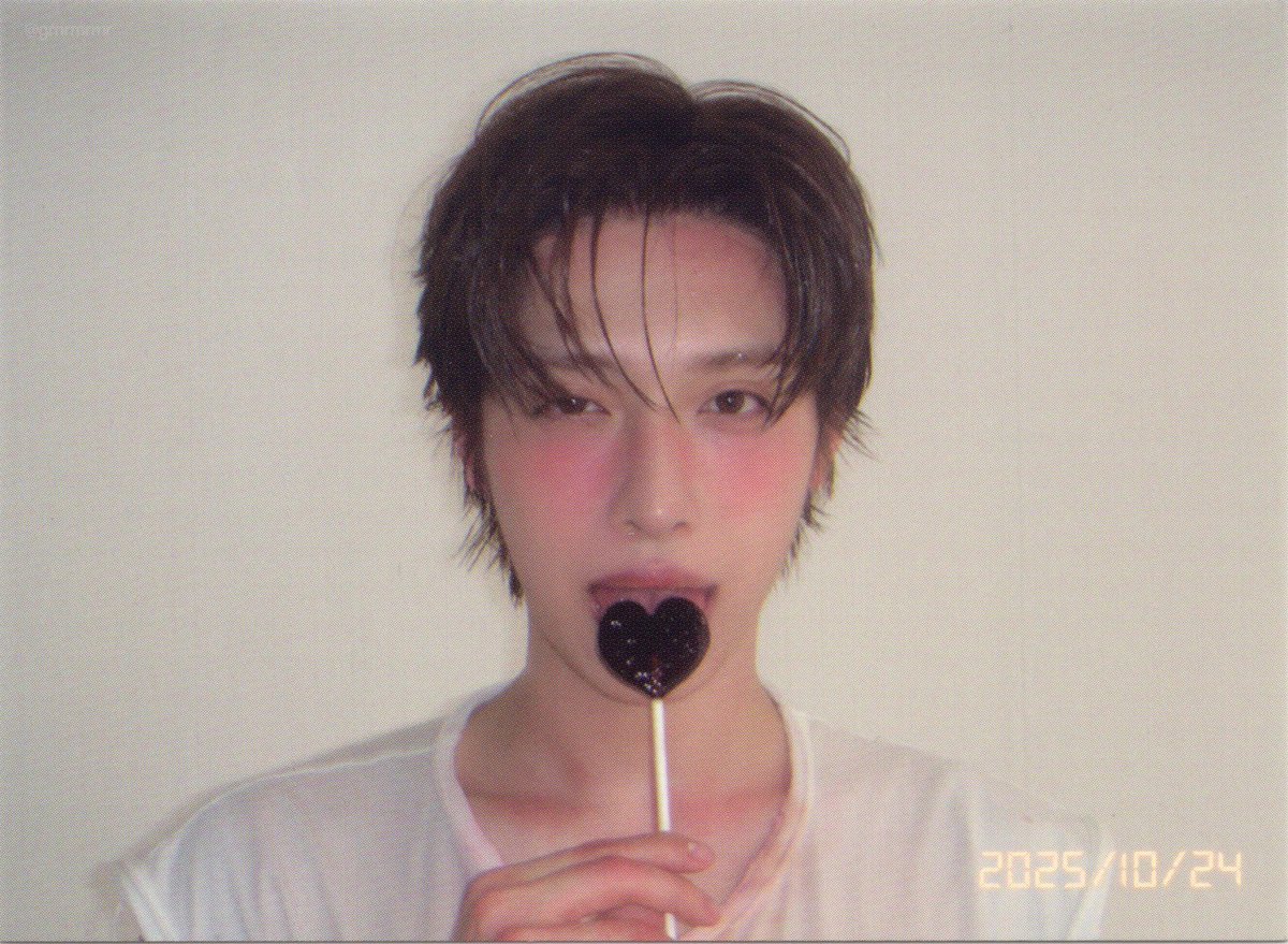 1004bakiee's tweet image. ㅇ?