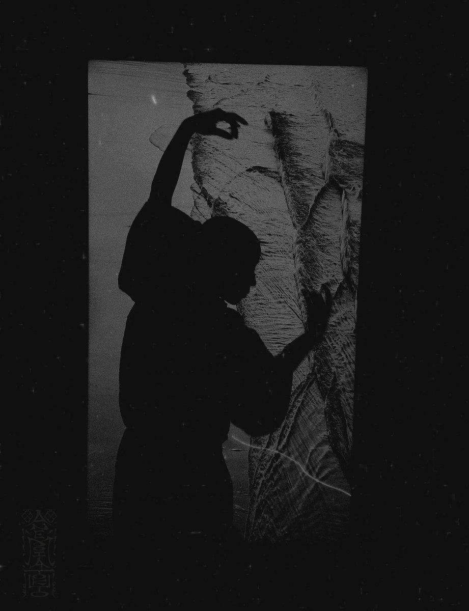 #AnemoiaTokyo 10/28(火)🌒

本日もありがとうございました。
足を踏み入れたその時々のかくりよの景色、心動かすものをこれからも変わらずにお届け出来たらと思います。
今日という日も。

次回出演は 10/31(金)輝夜役
金曜日のかくりよも楽しみだ。
ぜひお待ちしております🌌

#Immersiveexperience