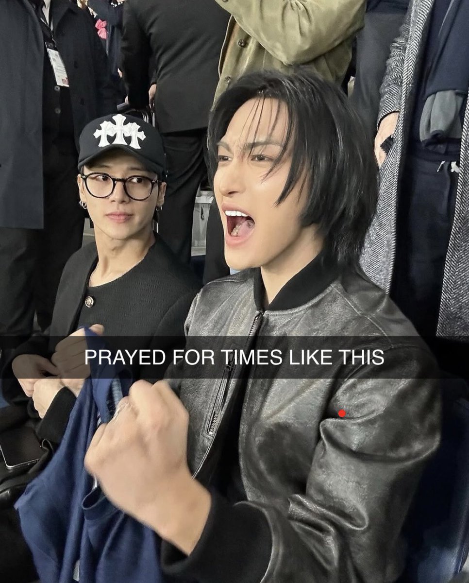 mel ☾ ⋆.˚ tweet media