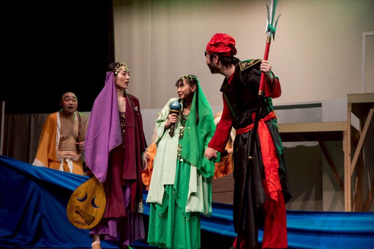 🌊ゲネプロのお写真をもう少し🌊

・波子シンガー
・スサオヲ百人斬り
・九福！
・いつの間に…

#ヒルコの戻り舟