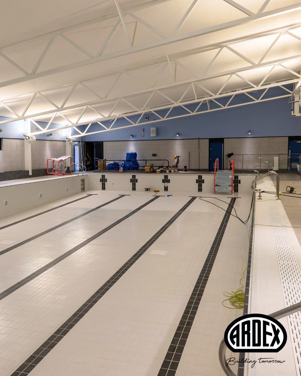 🚨 Project Complete!

We supported the £7.8M Cowdenbeath Leisure Centre refurb with  Edinburgh Tiling Contractors 👷‍♂️🏊‍♀️
From prep to pool tiling, ARDEX spec + tech support delivered results.

Key products: X 11 W, EG 18 PLUS, S 7 PLUS, A 38 &amp; more.

#Tiling #Pools