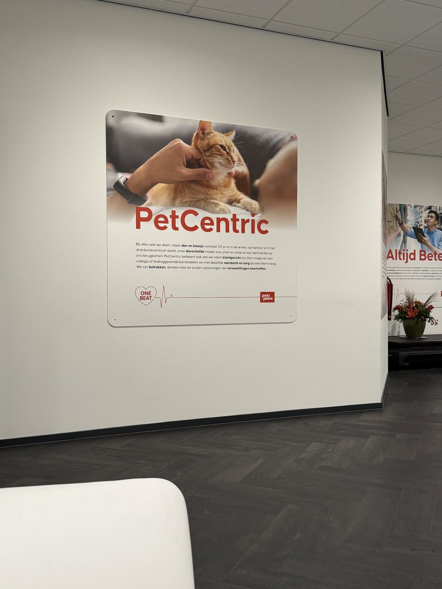 Toob_Alers's tweet image. En ja ik heb gewoon een leuke ‘job’ - Pets Place | Boerenbond ~ IJsvogelgroep &amp;gt; op visite.  Ede

#Kern #Retail #Vastgoed