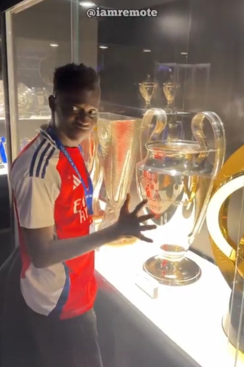 Me wey dey eat by 3am nko 🫠