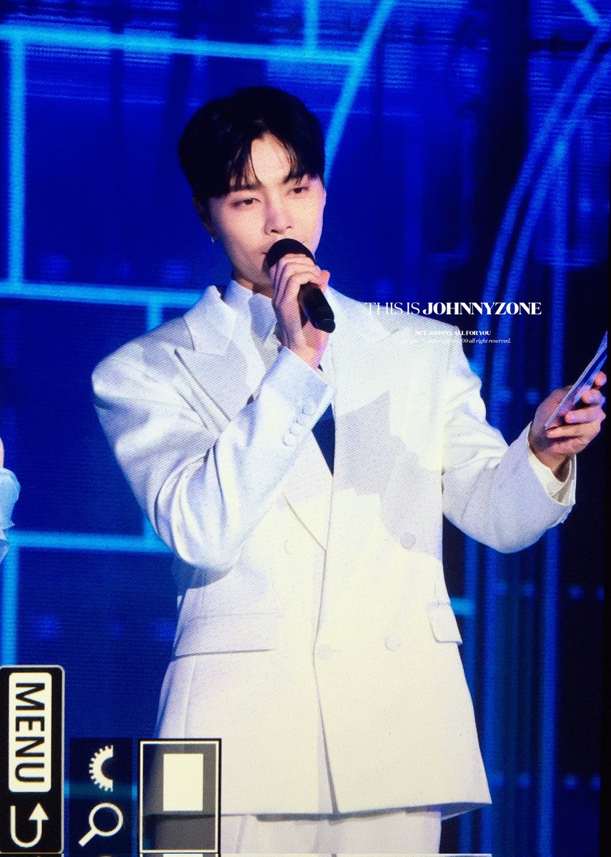 JohnnyZone209's tweet photo. 251028 경복궁 U&amp;I 콘서트

#NCT #NCT127 #JOHNNY #쟈니 #ジャニー #서영호 #JOHNNYSUH #영호 https://t.co/GgywPK1UME