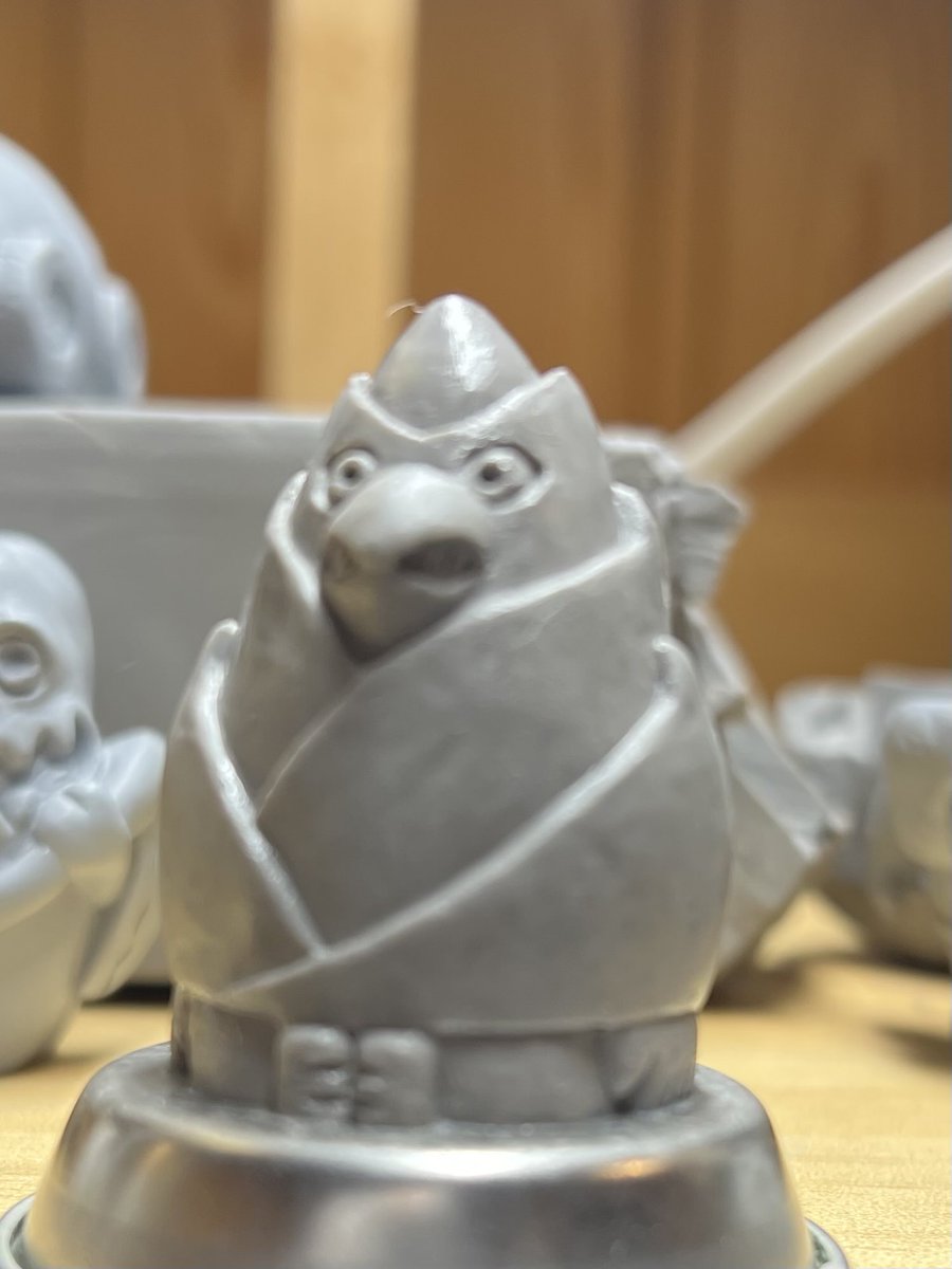 kakeruri08's tweet image. 夜に飛び回るためにタケノコに擬態して夜を待つが成長が早すぎるので竹になってしまいそのまま地面から出れなくなり一生を終える者も多い、タケノコ型のガーゴイル族タケノゴイル(仮)