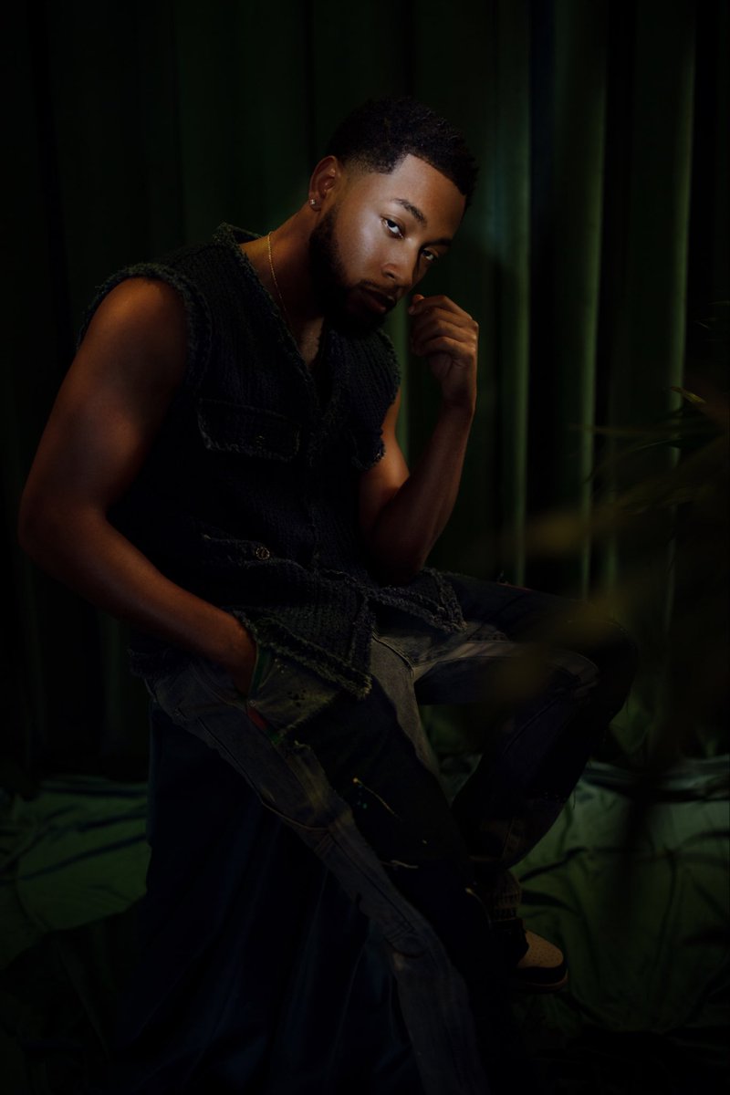 MAYA TABLE tweet media