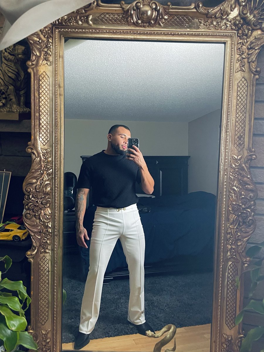 leoGamaxxx's tweet photo. Good morning 🦋❤️‍🔥🍑😛 https://t.co/5EjKLZyxH1