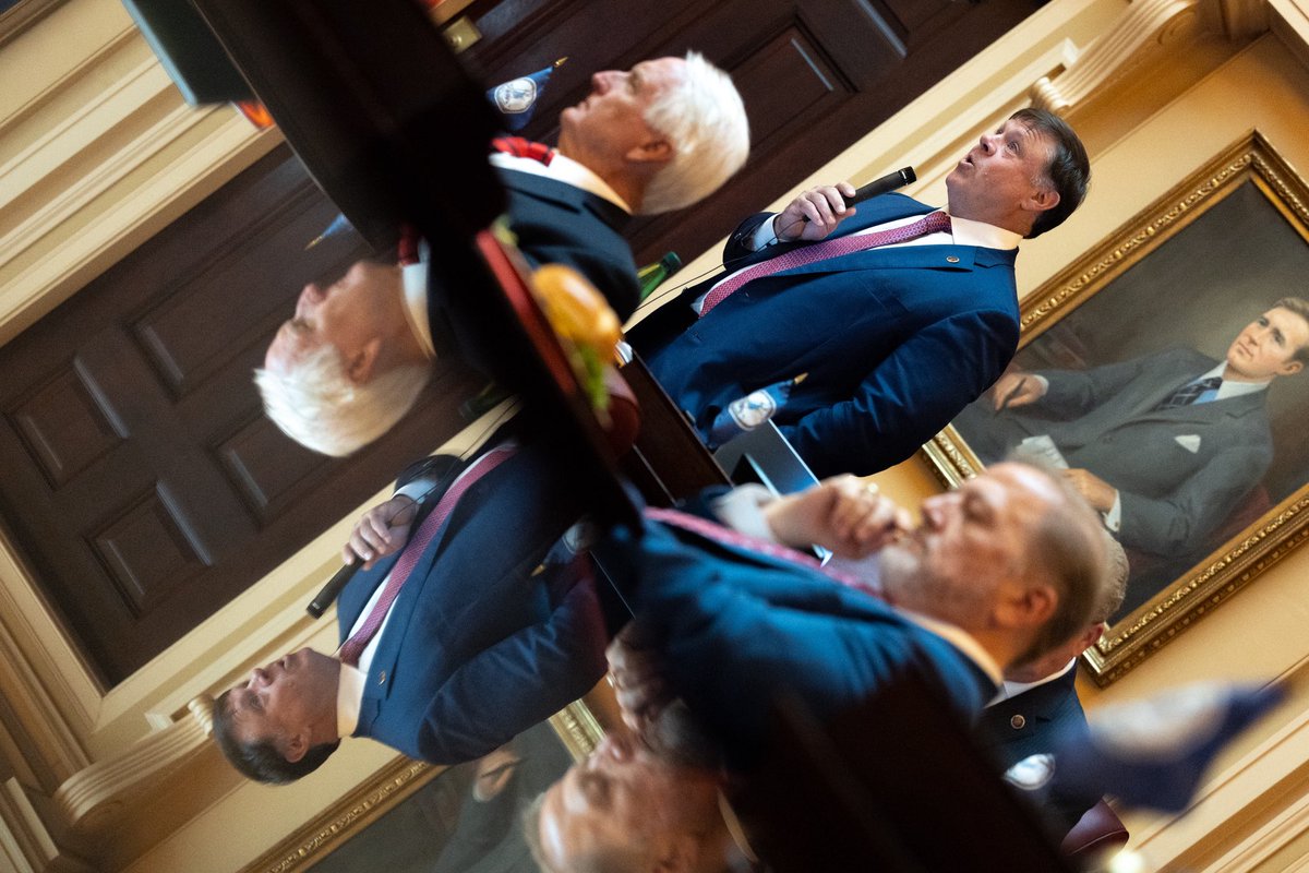 Scenes from the first day of the special legislative session at the Virginia Capitol, Monday, Oct. 27, 2025. <a href="/RTDNEWS/">Richmond Times-Dispatch</a>