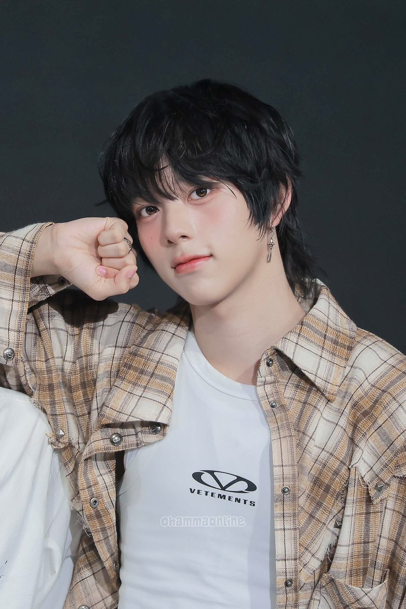 ohammaonline's tweet photo. 해피즈언데이૮⸝⸝ᴗ͈ ‸ ᴗ͈⸝⸝ა
#즈언 #CHIHEN  
#아홉 #AHOF https://t.co/ULeDlwvX9d