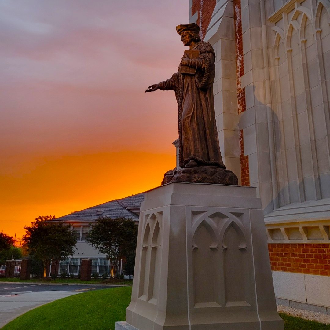 "The heavens declare the glory of God, and the firmament proclaims his handiwork." Psalm 19:2 #DailyPsalm