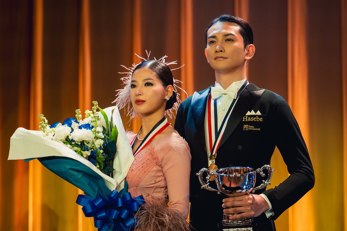 Emo_miu's tweet photo. #Netflix映画『#10DANCE(#テンダンス)』約8年ぶりの共演となる竹内涼真と町田啓太が演じる“2人の信也”のそれぞれのダンスパートナーと踊る場面カット解禁🕺🎬
🔗https://t.co/nxJVpkIhpE

#Netflix @NetflixJP #竹内涼真 #町田啓太 @takeuchi_ryoma #劇団EXILE @gekidanexile #Emomiu💜 https://t.co/Eko4K5DH8F