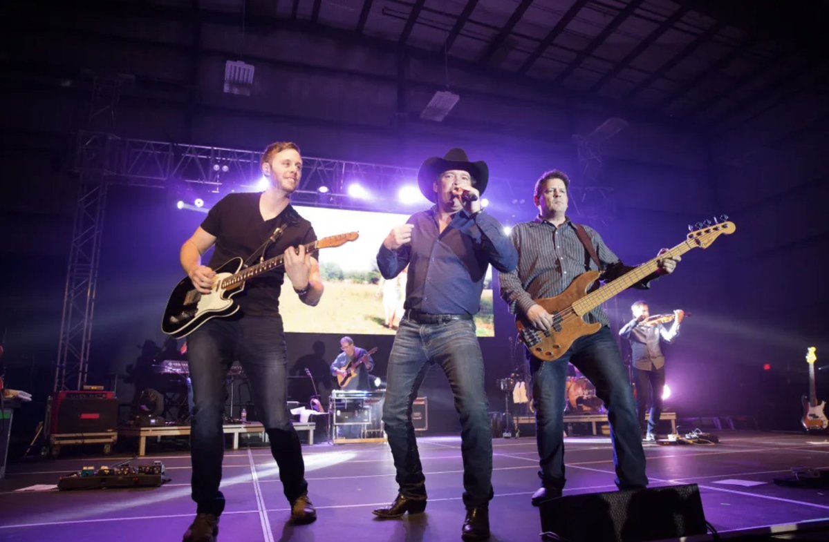 Clay Walker (@claywalker) on Twitter photo So excited to play the Band Against MS Gala next month. Let's gather to fight against M.S.! Get tickets now! So excited to play the Band Against MS Gala next month. Let's gather to fight against M.S.! Get tickets now!