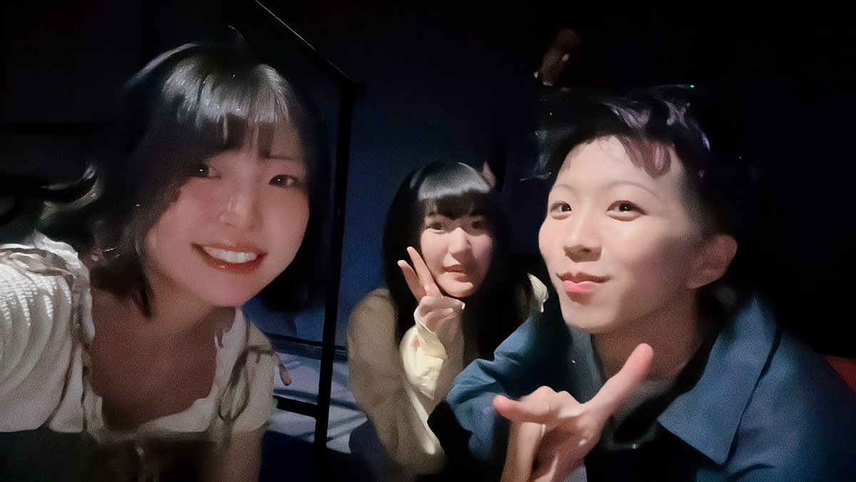 さぁてCLOUD9稽古稽古！

高槻終えて2ヶ月。
京都まで1ヶ月切ってきた。
ここからどこへ行けるのか。
どこで未来の私たちは待っててくれるのか。

駆け上がった先にあるものとは。
楽しみですね〜

ってことで #ここで待ってる ご予約お待ちしております🍃

11/21~24📍E9
予約ticket.corich.jp/apply/356495/0…