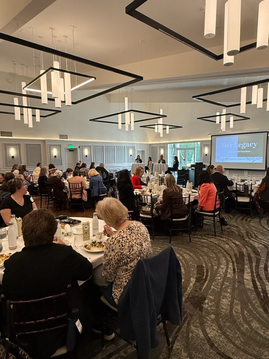 TBC_CPAs's tweet image. Great to have Leah Henderson, CPA represent Teal, Becker &amp;amp; Chiaramonte, CPAs, P.C. as a speaker at last week’s Her Legacy: Navigating Life’s Transitions event! It was a fantastic opportunity to connect and listen with different industry leaders. #HerLegacy