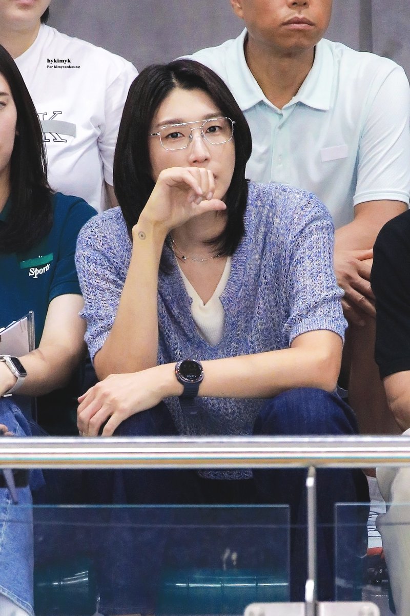 bykimyk tweet media