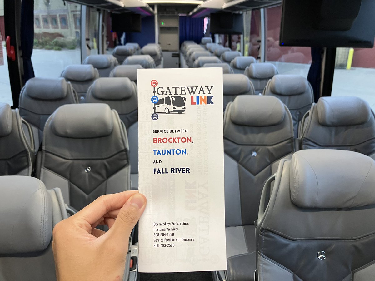 _KennyUong_'s tweet image. Welcome aboard Gateway Link!! Operates on weekdays with local trips connecting the cities of Fall River, Taunton, and Brockton in Massachusetts. There are also express trips that connect Fall River and Brockton! Currently FARE-FREE!! 🚌🌊

GATRA.org/gateway-link