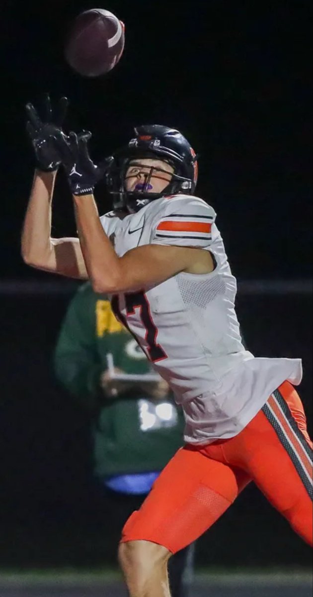 Out of the protocol. Back on the practice field. Healthy. Happy. Dialed in. Thank you Lord!  

Thank you <a href="/wdp_football/">West De Pere Football</a>  trainers and coaches  and everyone who prayed for him and got him ready! 🙏

Time for a Level 2 playoff, takeoff! 
Let’s go Lando! #GoPhantoms