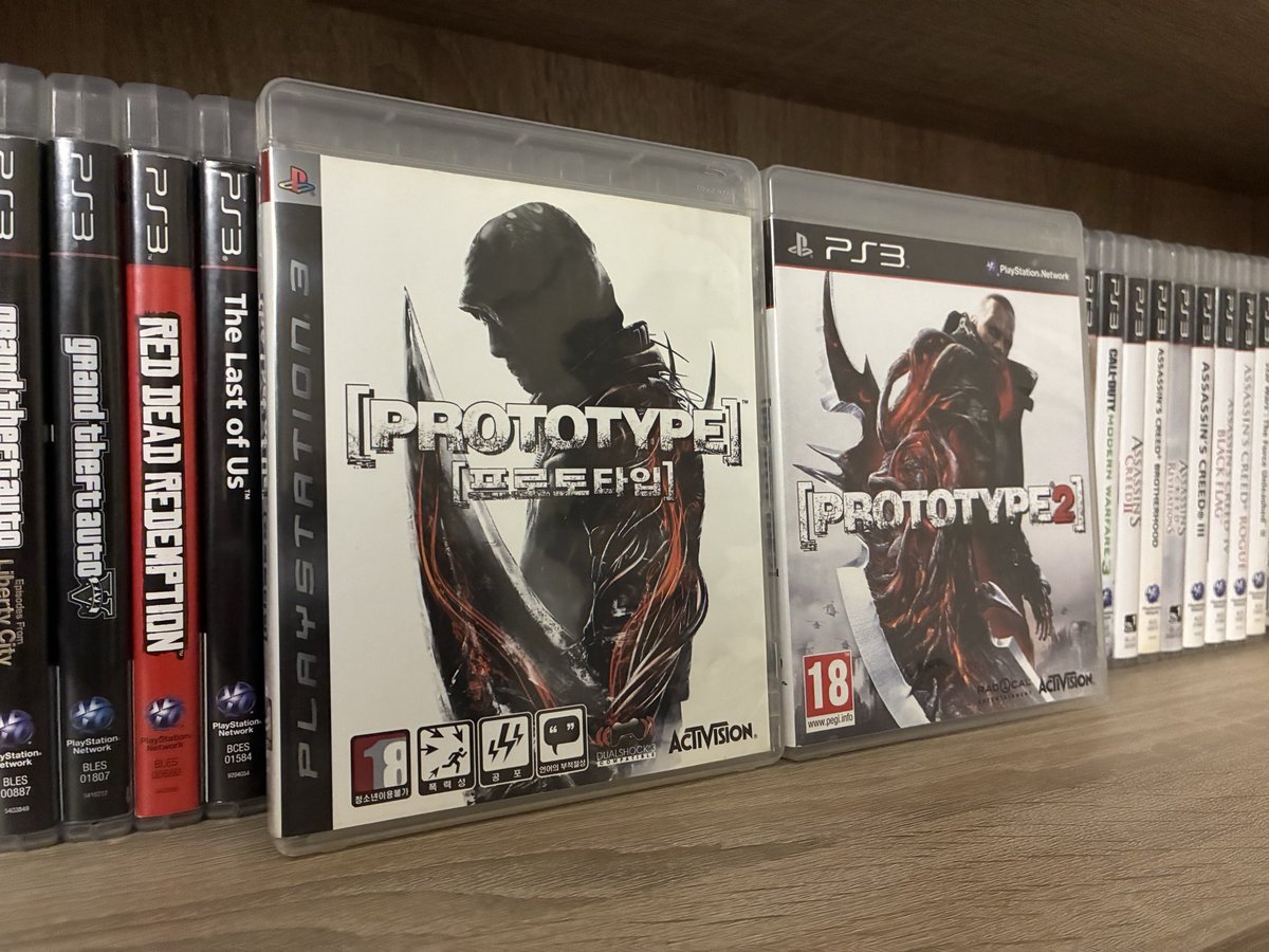 Oynamak istediğim bir seriyi daha tamamladığıma göre ilk oyundan dalabilirim artık 👌🏻