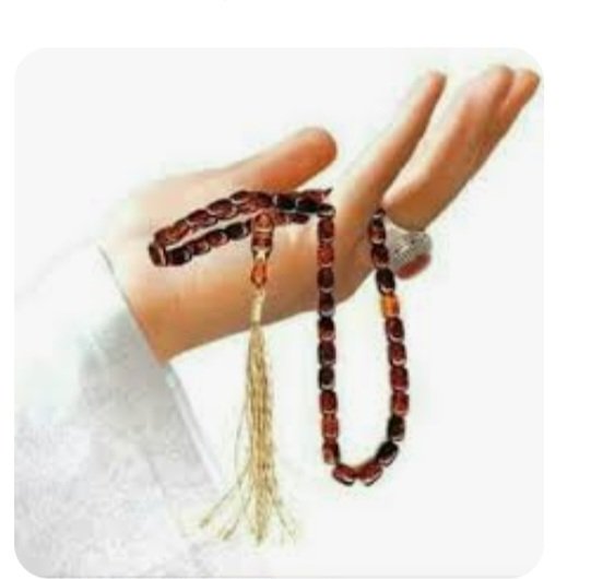 دھڑکنیں پڑھتی ہیں تیرے نام کی تسبیح 
وفا کی نماز کو ہم نے کبھی قضا نہ کیا