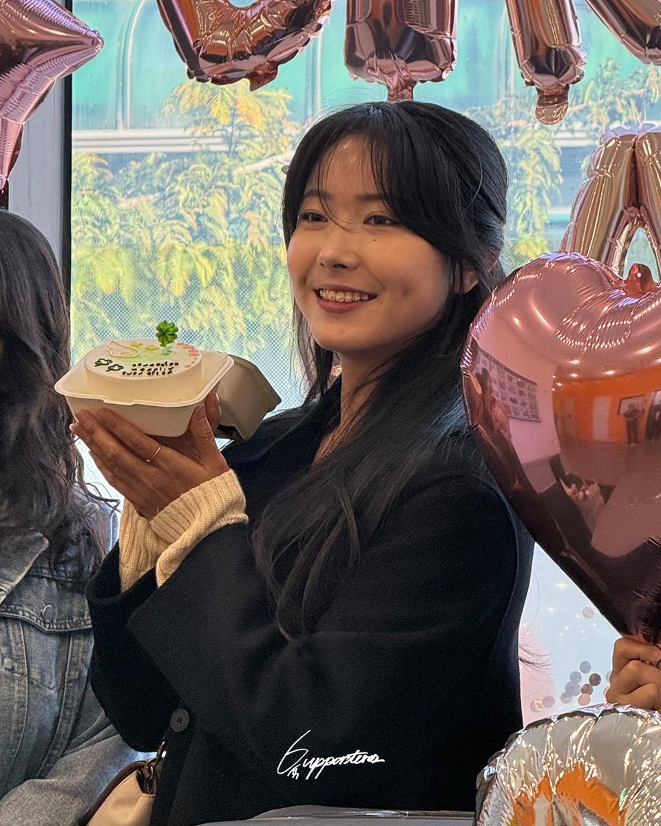 6upporters's tweet photo. 251028
어진 생일 기념 이화여대 학군단 서포트

10월 28일 어진님의 생일을 기념하며, 어진님의 모교인 이화여대 학군단에 여성용품과 간식류 서포트를 진행하였습니다📦💚

#강철부대W #강철부대W육군팀 #이어진
#6upporters #onlyforteamroka https://t.co/CTkdD0nObI