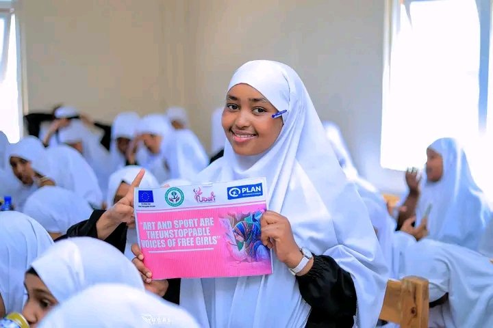 workers1408's tweet image. SSWO, in collaboration with Ubah Inspire Initiative, empowered 130 Candlelight School girls in Erigavo to join sports and life skills for confidence and leadership.
#GabdhahaCiyaaraha #Erigavo #KickStartForEquality