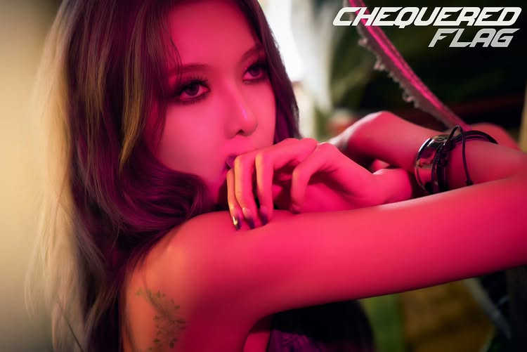 2Moori's tweet photo. [IG] 251029 DAMI

DAMI 1st single [Chequered Flag]

Concept Photo A #1

🏁 2025. 10. 31. 12PM (KST)

#DREAMCATCHER #드림캐쳐
#DAMI #다미
#Chequeredflag

#Damstagram https://t.co/H52f8aRXWm