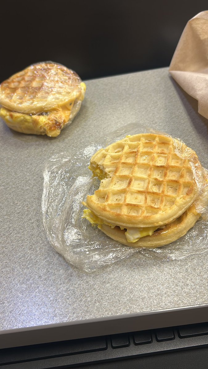 colerodgers77's tweet image. Breakfast #techwell