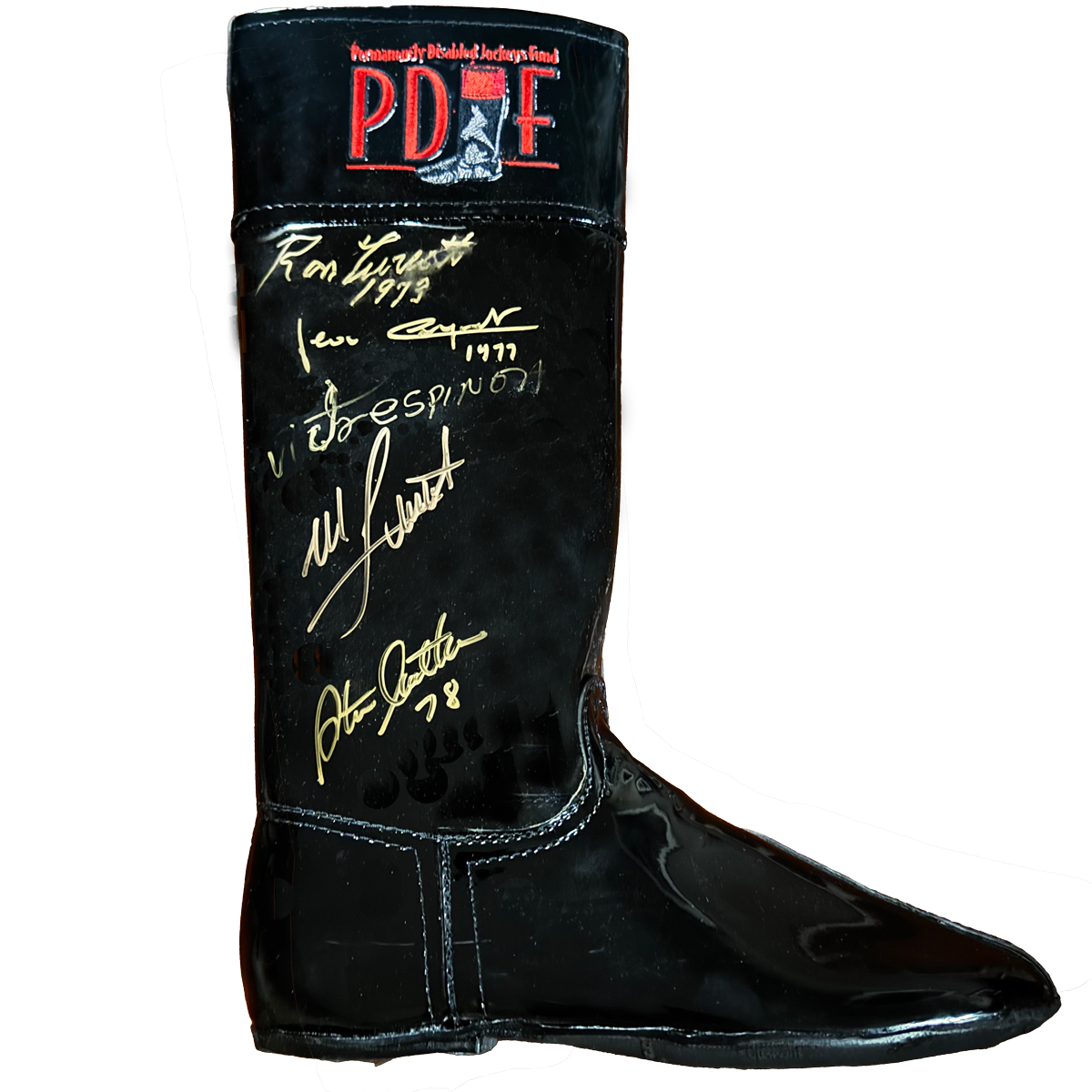 PDJFund's tweet image. Own an iconic piece of racing with this boot signed by winning Triple Crown jockeys: Ron Turcott (Secretariat 1973), Jean Cruguet (Seattle Slew 1977), Steve Cauthen (Affirmed 1978), Victor Espinoza (American Pharoah 2015), &amp;amp; Mike Smith (Justify 2018)
Bid: bit.ly/JocktailsAucti…