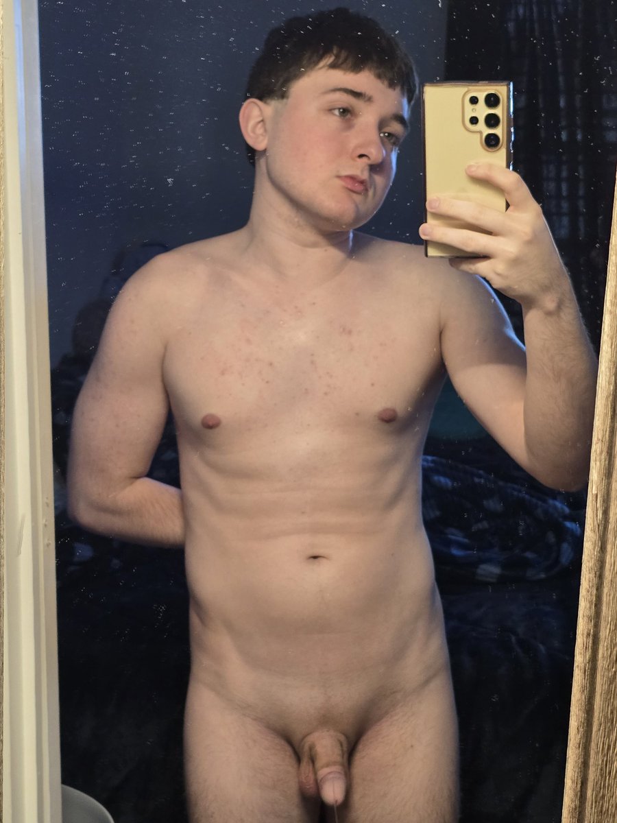 xtylercam69 tweet media