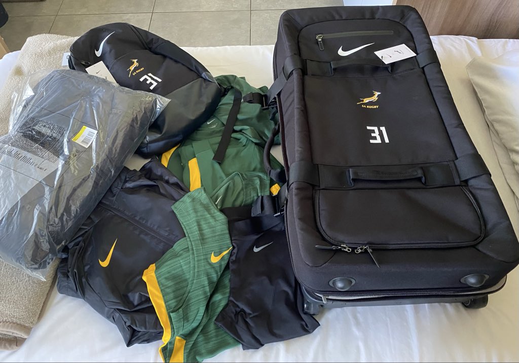 Never in my dreams did the 1st year Dietetics student who arrived at Medunsa by train from Nelspruit, think that one day would wear the national colours 🥹🙏🏾

#TheRunningDietitian #DietitianInSports #SportsDietitian  #DietitiansView