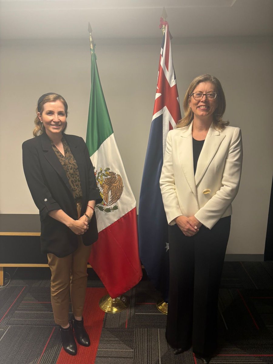 Un gusto reunirme con <a href="/DeborahAlcocer/">Deborah Alcocer</a>, Titular de Negociaciones Comerciales Internacionales 🇲🇽, para dialogar sobre cómo fortalecer la relación económica y comercial 🇦🇺🇲🇽. Seguiremos explorando oportunidades con una visión compartida de apertura, inclusión y cooperación.