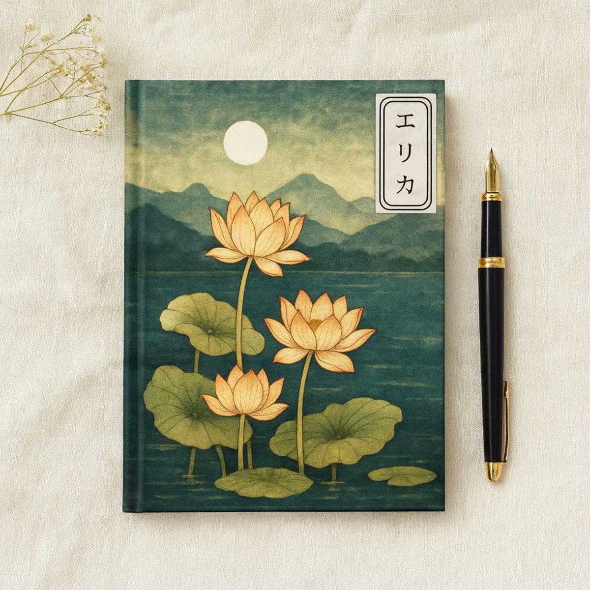 Personalized Japanese Lotus Notebook — a serene, vintage-inspired gift for writers, dreamers, and nature lovers. 🌿📖
 
💫 Discover: thistlemousevintage.etsy.com/listing/439311…