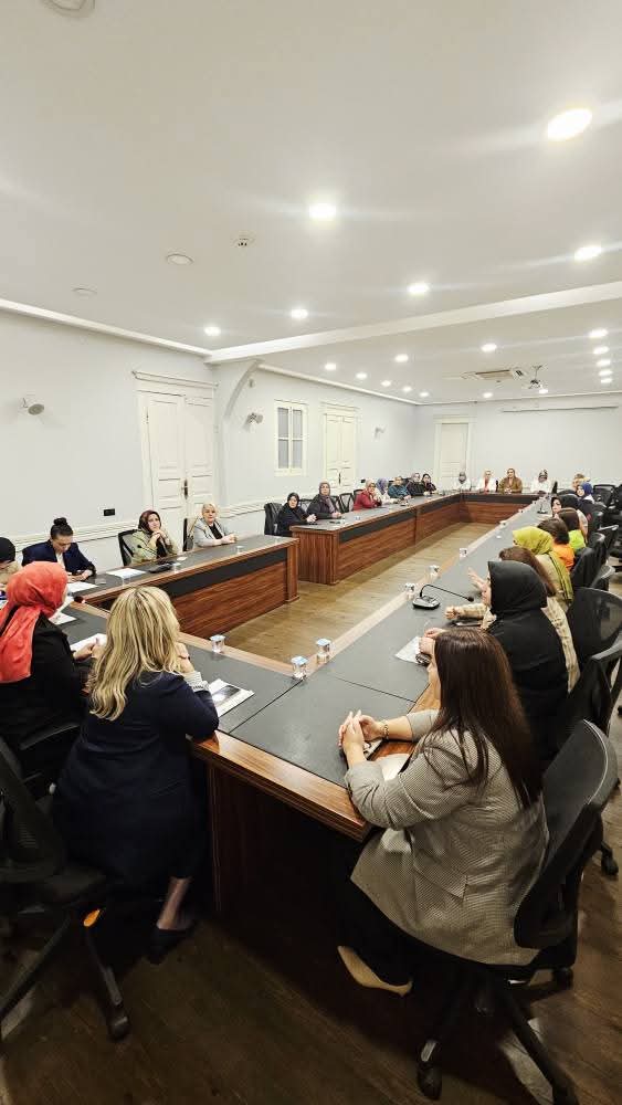 📍AK Parti Trabzon İl Başkanlığı

AK Parti Trabzon İl Kadın Kolları Başkanımız Ayfer Cihan riyasetinde, Haftalık olağan il yönetim kurulu toplantımız gerçekleştirildi.

#KadınlarlaBüyükTürkiyeYolunda 
#TürkiyeYüzYılı